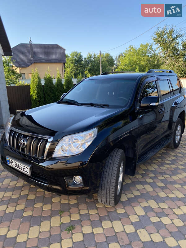 Внедорожник / Кроссовер Toyota Land Cruiser Prado 2012 в Хмельнике
