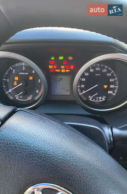Внедорожник / Кроссовер Toyota Land Cruiser Prado 2012 в 
