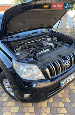 Внедорожник / Кроссовер Toyota Land Cruiser Prado 2012 в 