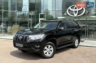 Внедорожник / Кроссовер Toyota Land Cruiser Prado 2021 в Киеве