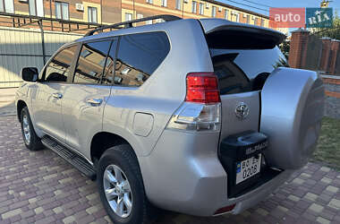 Позашляховик / Кросовер Toyota Land Cruiser Prado 2009 в 