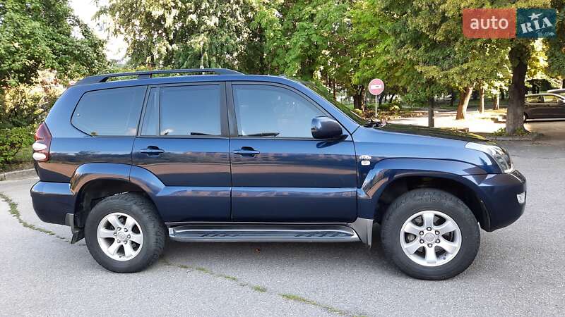 Внедорожник / Кроссовер Toyota Land Cruiser Prado 2007 в Харькове