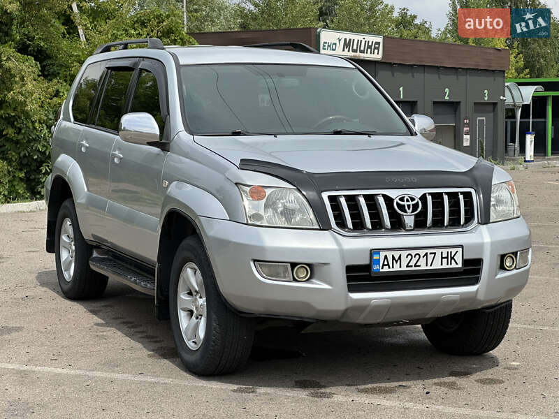 Toyota Land Cruiser Prado 2004