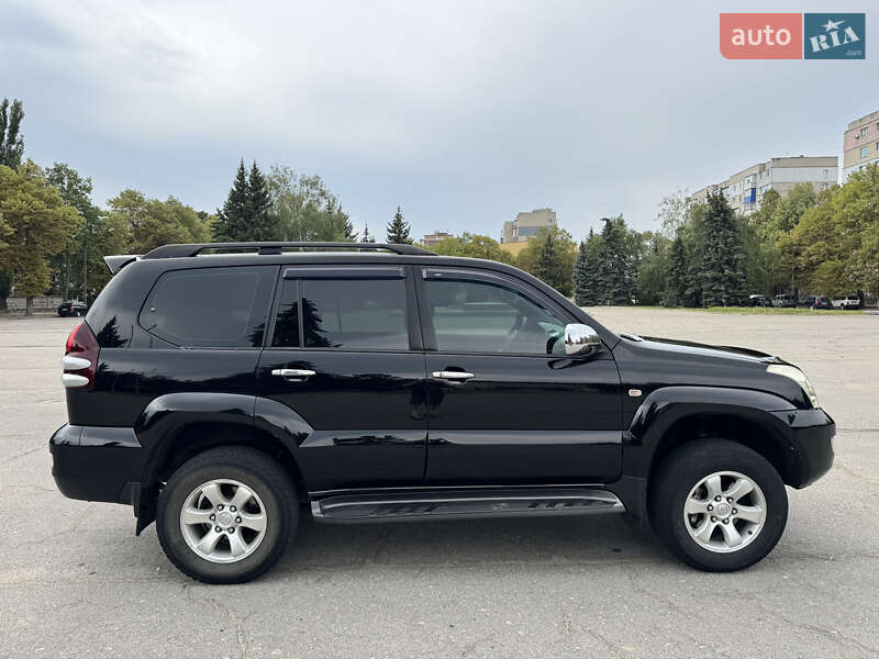 Внедорожник / Кроссовер Toyota Land Cruiser Prado 2006 в Лозовой