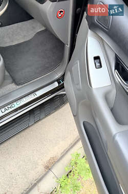 Внедорожник / Кроссовер Toyota Land Cruiser Prado 2008 в 