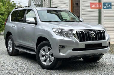 Позашляховик / Кросовер Toyota Land Cruiser Prado 2020 в Кельменцях