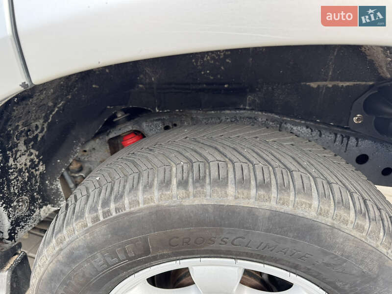 Внедорожник / Кроссовер Toyota Land Cruiser Prado 2007 в Киеве