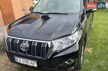 Внедорожник / Кроссовер Toyota Land Cruiser Prado 2020 в 