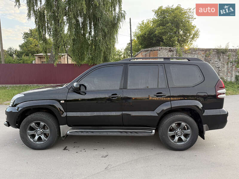 Внедорожник / Кроссовер Toyota Land Cruiser Prado 2007 в Ровно