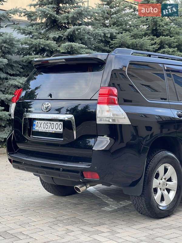 Внедорожник / Кроссовер Toyota Land Cruiser Prado 2011 в Харькове фото 28 Внедорожник / Кроссовер Toyota Land Cruiser Prado 2011 в Харькове