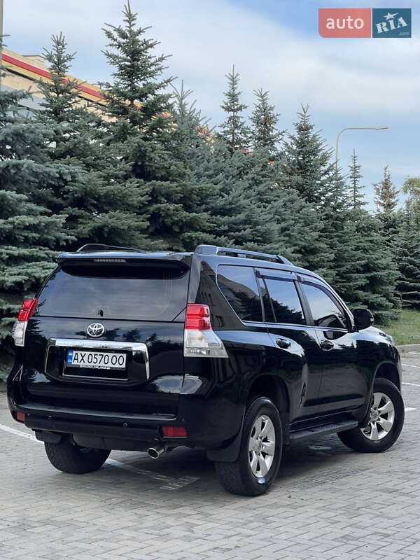 Внедорожник / Кроссовер Toyota Land Cruiser Prado 2011 в Харькове фото 41 Внедорожник / Кроссовер Toyota Land Cruiser Prado 2011 в Харькове