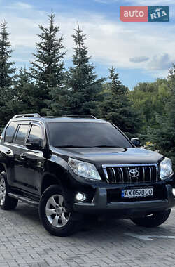 Внедорожник / Кроссовер Toyota Land Cruiser Prado 2011 в 