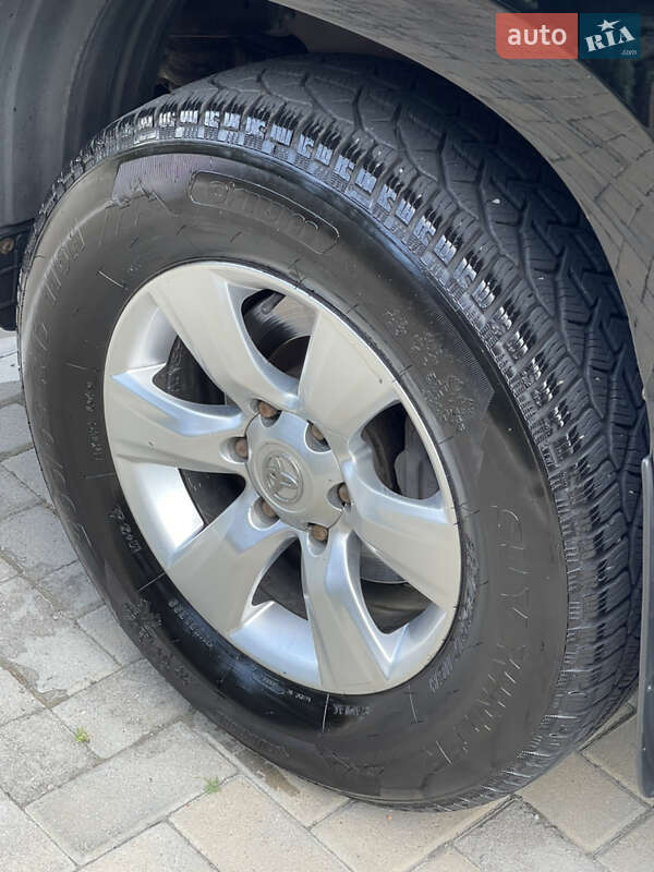Внедорожник / Кроссовер Toyota Land Cruiser Prado 2011 в Харькове фото 83 Внедорожник / Кроссовер Toyota Land Cruiser Prado 2011 в Харькове