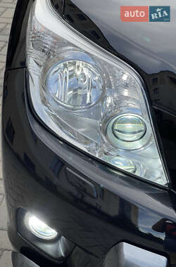 Внедорожник / Кроссовер Toyota Land Cruiser Prado 2011 в 