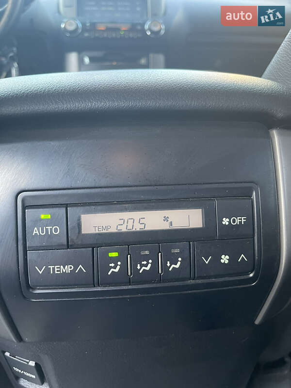 Внедорожник / Кроссовер Toyota Land Cruiser Prado 2011 в Харькове фото 168 Внедорожник / Кроссовер Toyota Land Cruiser Prado 2011 в Харькове