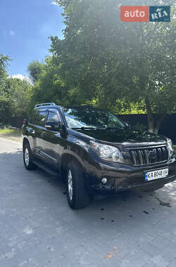 Внедорожник / Кроссовер Toyota Land Cruiser Prado 2010 в 