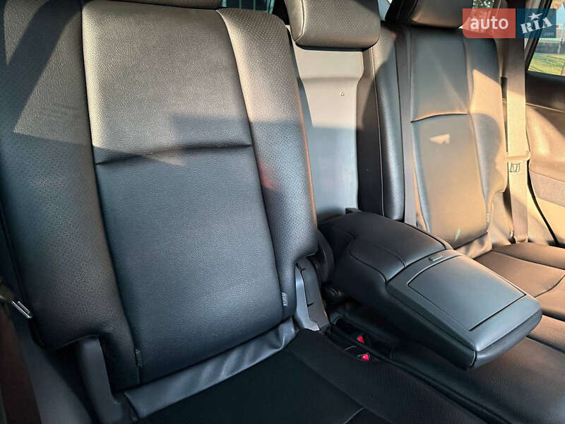 Внедорожник / Кроссовер Toyota Land Cruiser Prado 2010 в Днепре