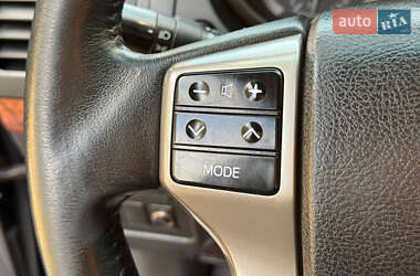 Внедорожник / Кроссовер Toyota Land Cruiser Prado 2010 в 