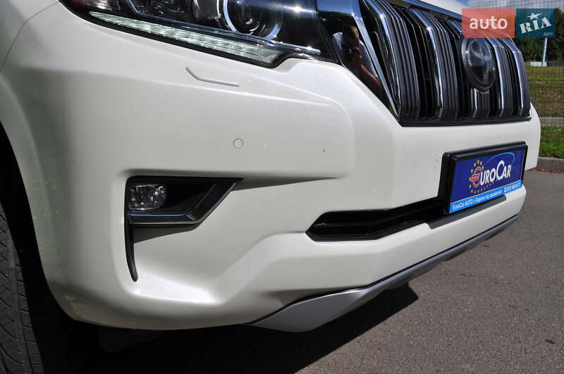 Внедорожник / Кроссовер Toyota Land Cruiser Prado 2019 в Киеве