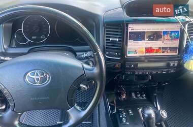 Внедорожник / Кроссовер Toyota Land Cruiser Prado 2009 в 
