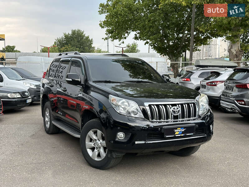 Toyota Land Cruiser Prado 2010
