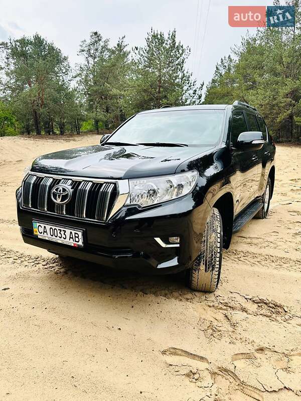 Toyota Land Cruiser Prado 2019