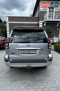 Внедорожник / Кроссовер Toyota Land Cruiser Prado 2007 в 
