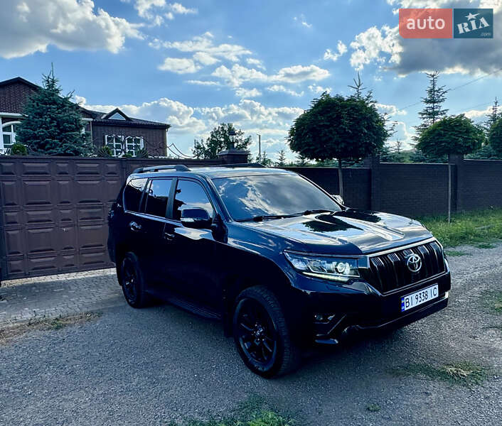 Внедорожник / Кроссовер Toyota Land Cruiser Prado 2020 в Славянске