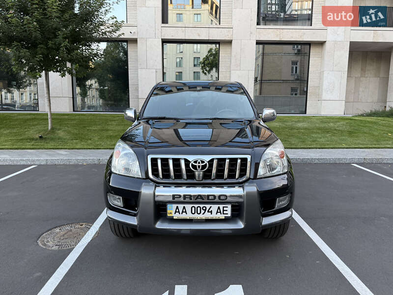 Позашляховик / Кросовер Toyota Land Cruiser Prado 2004 в Києві