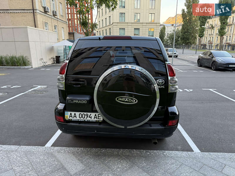 Позашляховик / Кросовер Toyota Land Cruiser Prado 2004 в Києві