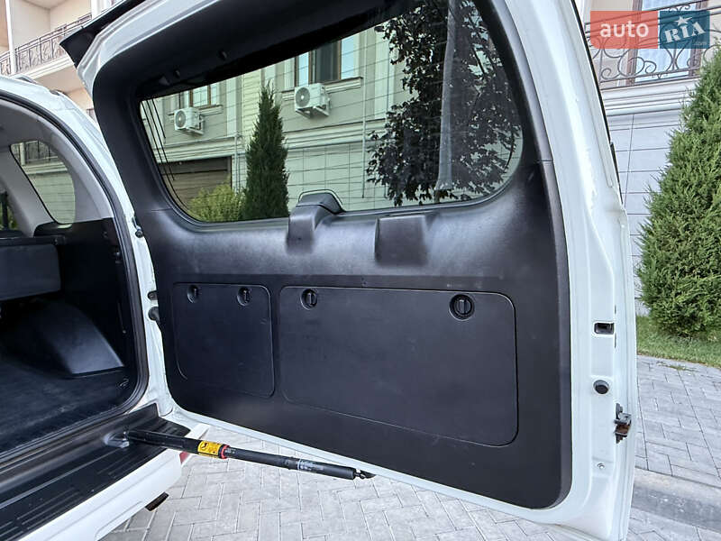 Внедорожник / Кроссовер Toyota Land Cruiser Prado 2014 в Одессе