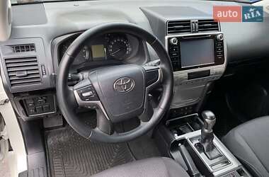 Позашляховик / Кросовер Toyota Land Cruiser Prado 2020 в Болехові