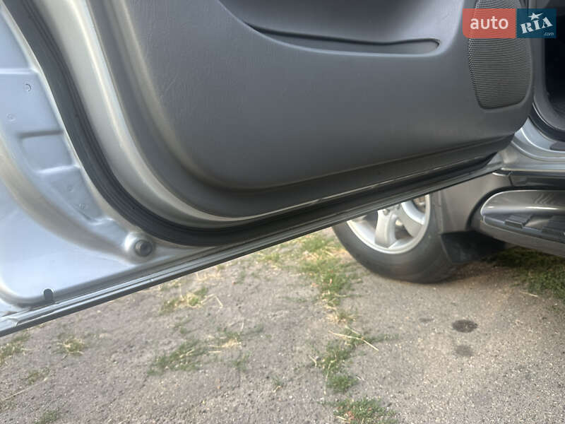 Внедорожник / Кроссовер Toyota Land Cruiser Prado 2005 в Одессе фото 16 Внедорожник / Кроссовер Toyota Land Cruiser Prado 2005 в Одессе