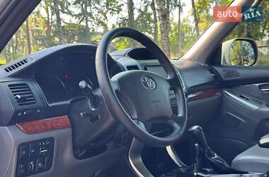 Внедорожник / Кроссовер Toyota Land Cruiser Prado 2007 в 