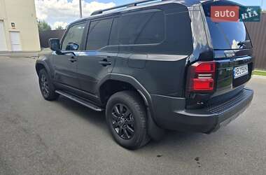 Позашляховик / Кросовер Toyota Land Cruiser Prado 2025 в 