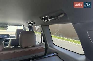 Позашляховик / Кросовер Toyota Land Cruiser Prado 2025 в 