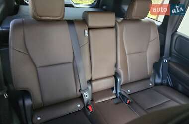 Позашляховик / Кросовер Toyota Land Cruiser Prado 2025 в 