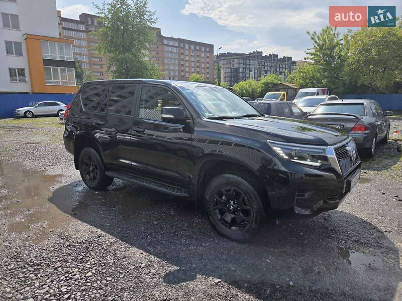Toyota Land Cruiser Prado 2019