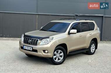 Позашляховик / Кросовер Toyota Land Cruiser Prado 2012 в Києві