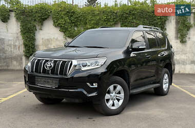 Внедорожник / Кроссовер Toyota Land Cruiser Prado 2019 в Ровно