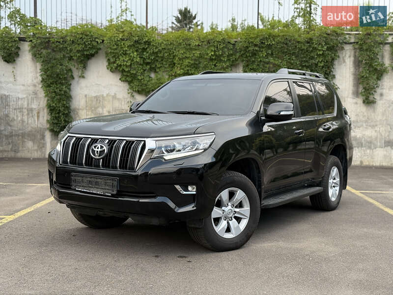 Toyota Land Cruiser Prado 2019