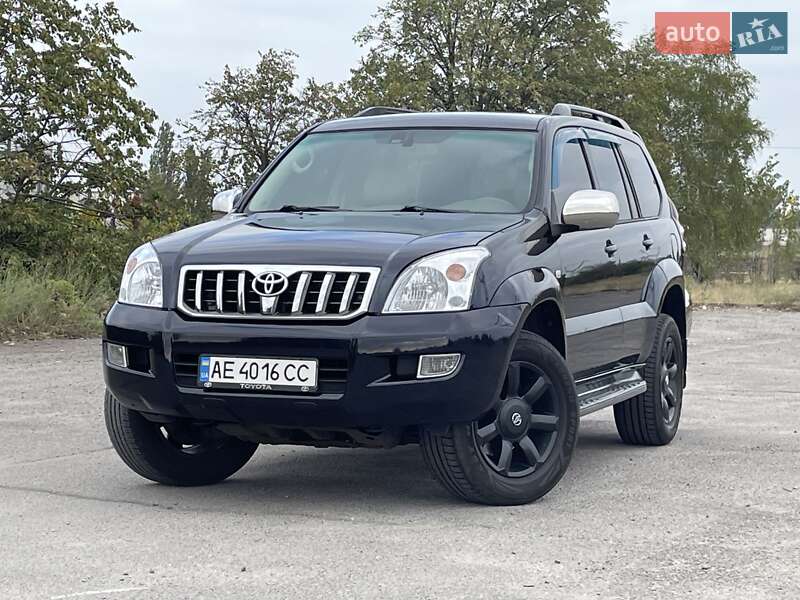 Внедорожник / Кроссовер Toyota Land Cruiser Prado 2005 в Днепре