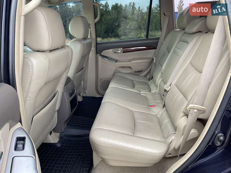 Внедорожник / Кроссовер Toyota Land Cruiser Prado 2005 в Днепре