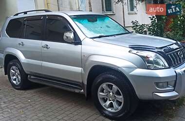Внедорожник / Кроссовер Toyota Land Cruiser Prado 2005 в Черновцах