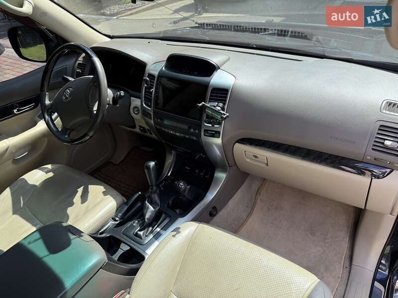 Позашляховик / Кросовер Toyota Land Cruiser Prado 2008 в Рівному фото 16 Позашляховик / Кросовер Toyota Land Cruiser Prado 2008 в Рівному