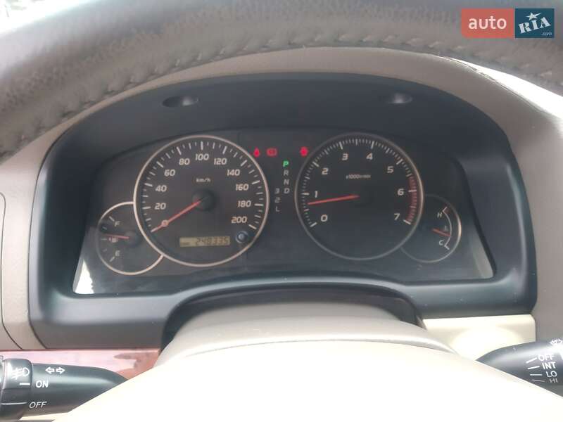 Позашляховик / Кросовер Toyota Land Cruiser Prado 2005 в Білій Церкві