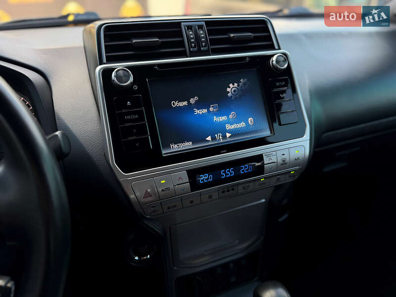 Позашляховик / Кросовер Toyota Land Cruiser Prado 2018 в Києві