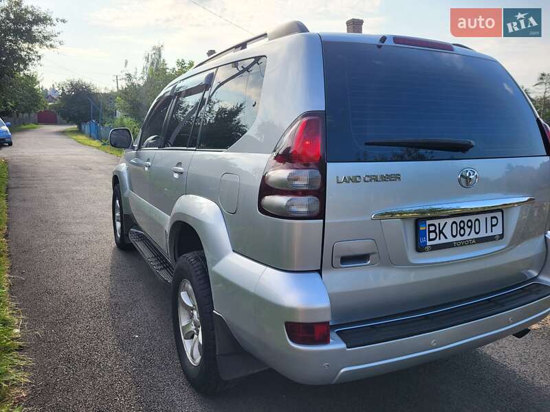 Внедорожник / Кроссовер Toyota Land Cruiser Prado 2006 в Ровно фото 6 Внедорожник / Кроссовер Toyota Land Cruiser Prado 2006 в Ровно