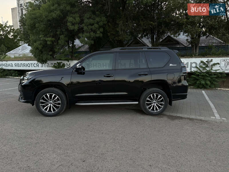 Внедорожник / Кроссовер Toyota Land Cruiser Prado 2022 в Одессе фото 5 Внедорожник / Кроссовер Toyota Land Cruiser Prado 2022 в Одессе
