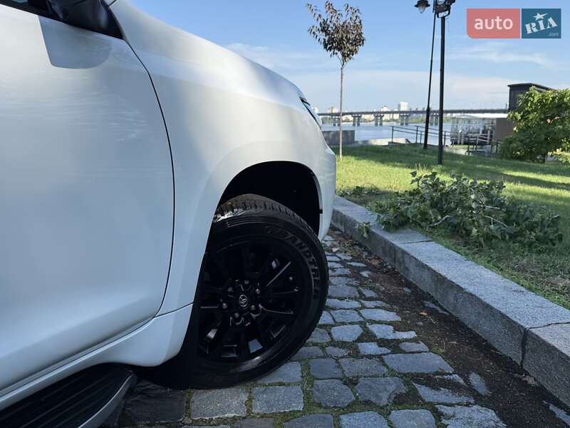 Внедорожник / Кроссовер Toyota Land Cruiser Prado 2021 в Киеве фото 38 Внедорожник / Кроссовер Toyota Land Cruiser Prado 2021 в Киеве